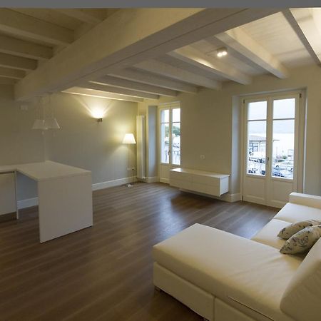 Ferienwohnung La Casa Del Porto Lovere Zimmer foto